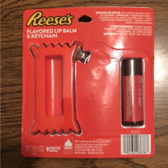 Reese’s flavored lip balm keychain holder - Picture 2 of 3